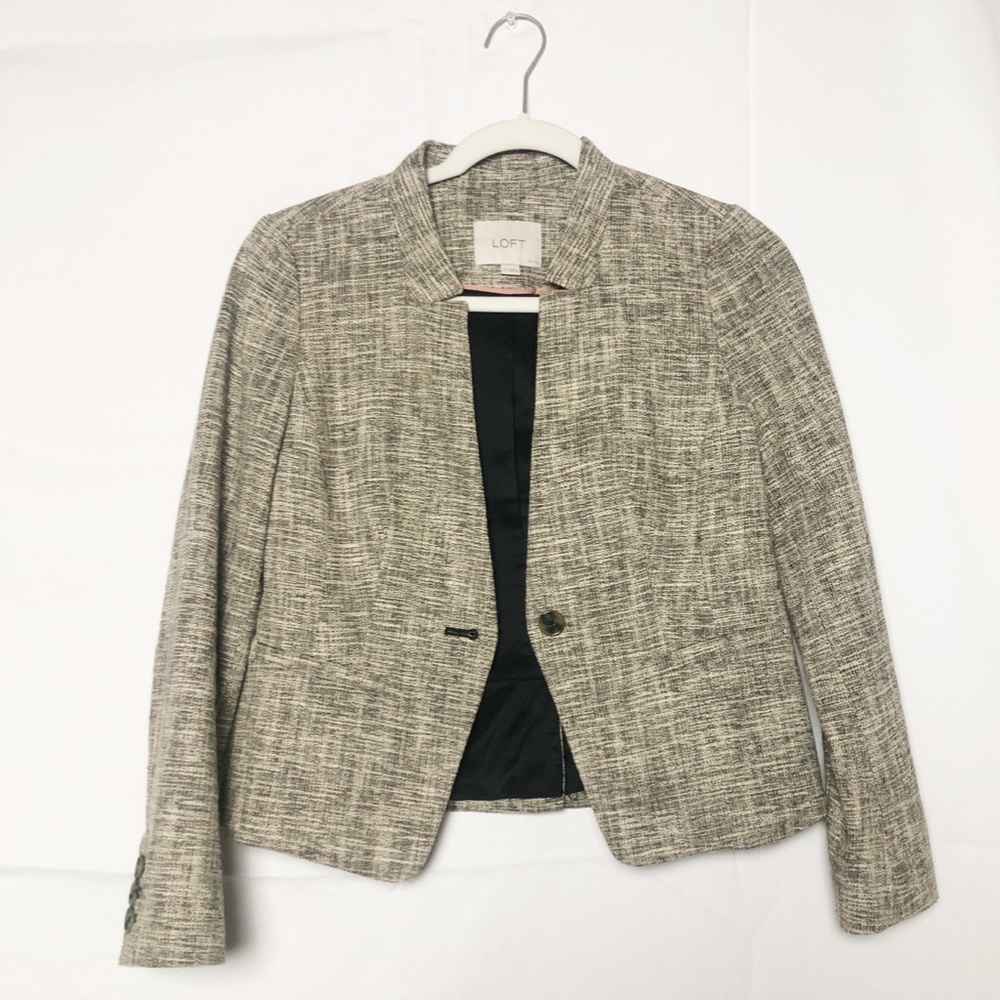 Ann Taylor LOFT Fitted Blazer